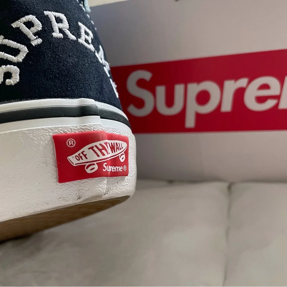 NIB VANS Sk8-Hi x SUPREME Blue Hole Punch Denim 2020 Size 9.5 - Picture 11 of 16